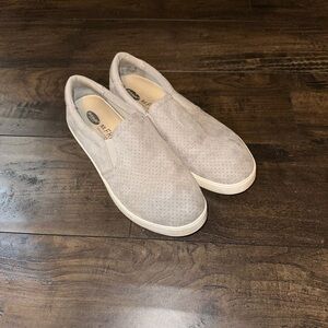 Dr Scholl’s Gray Slip-On Shoes
